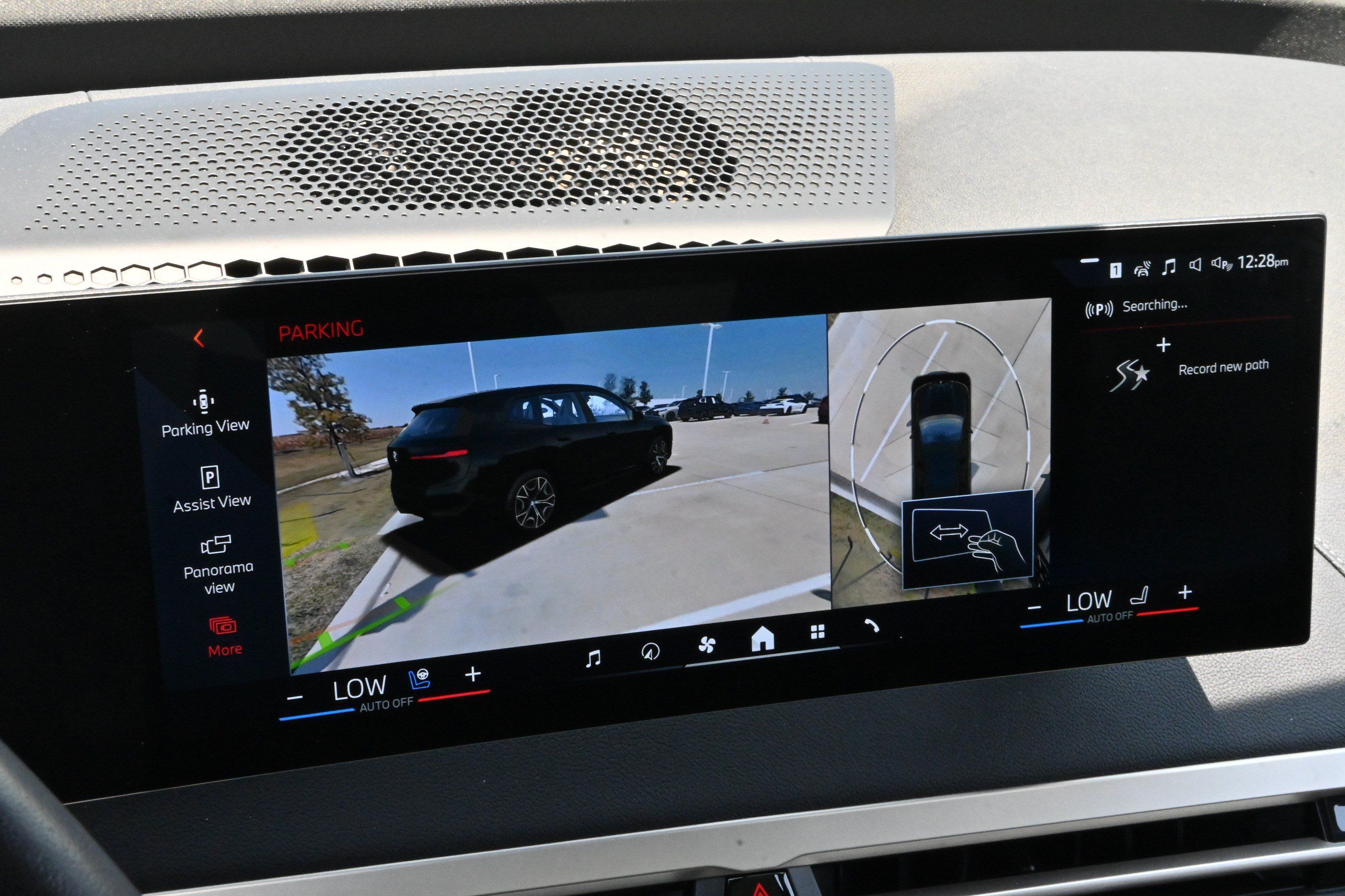 Certified 2024 BMW iX xDrive50 AWD/4WD image 29