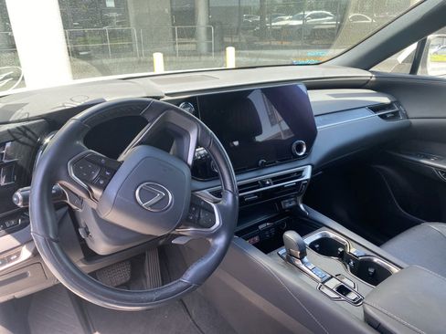 Used 2023 Lexus RX 350 Premium Plus w/ Cold Area Package FWD image 7