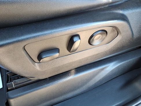 Used 2022 Chevrolet Silverado 1500 RST w/ Convenience Package II image 17