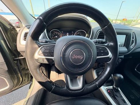 Used 2020 Jeep Compass Latitude w/ Popular Equipment Group AWD/4WD image 22
