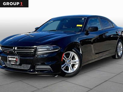 Used 2017 Dodge Charger SE