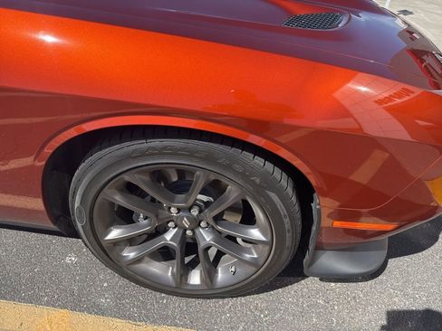 Used 2021 Dodge Challenger R/T Scat Pack w/ Driver Convenience Group image 8