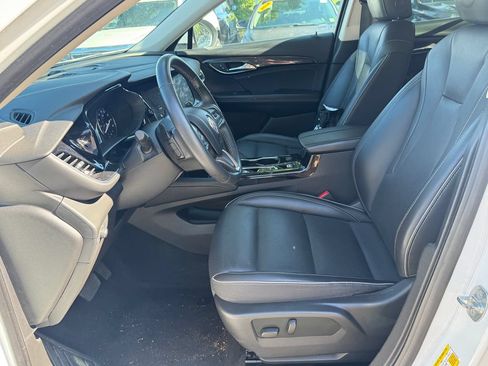Used 2023 Buick Envision Essence AWD/4WD image 25