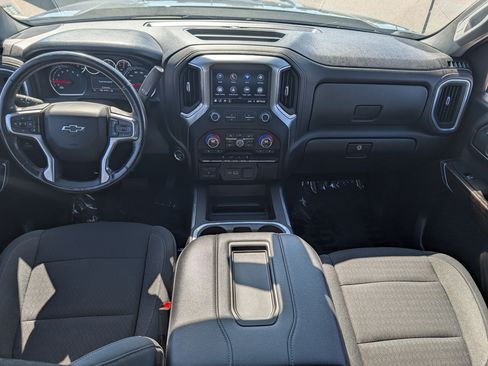 Used 2021 Chevrolet Silverado 1500 LT Trail Boss w/ Bed Protection Package AWD/4WD image 10