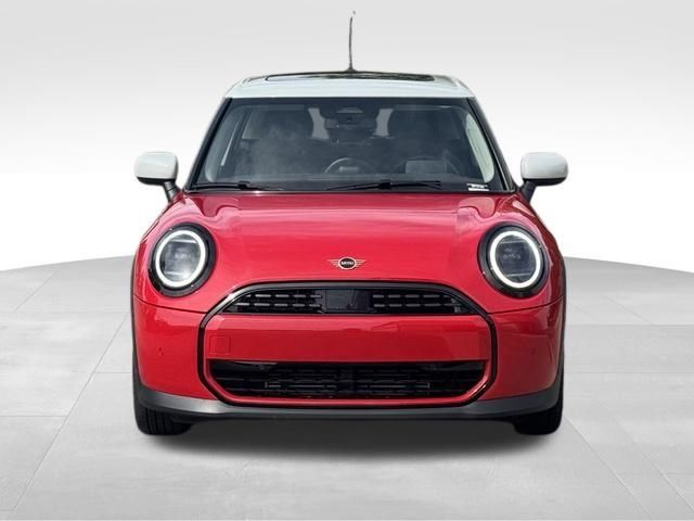 Used 2026 MINI Cooper 4-Door Hardtop FWD image 11