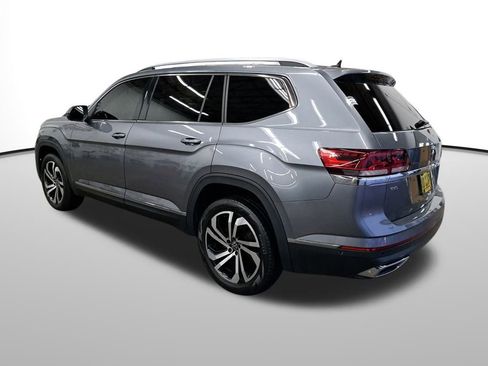 Used 2021 Volkswagen Atlas SEL Premium image 3