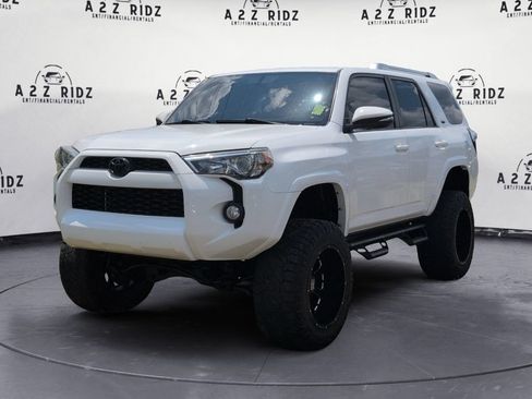 Used 2018 Toyota 4Runner SR5 Premium AWD/4WD image 3