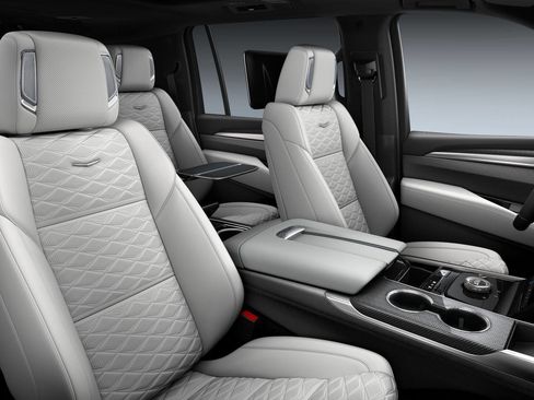 New 2026 Cadillac Escalade ESV V image 19