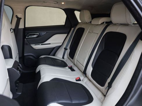 Used 2019 Jaguar F-PACE R-Sport AWD/4WD image 24