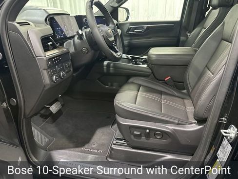 Certified 2025 Chevrolet Suburban High Country AWD/4WD image 12