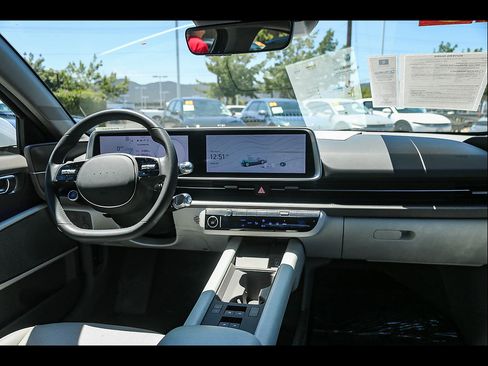 Certified 2023 Hyundai Ioniq 6 SEL RWD image 16