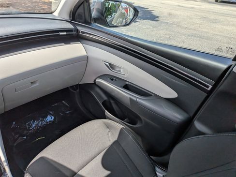 Used 2023 Hyundai Tucson SEL FWD image 19