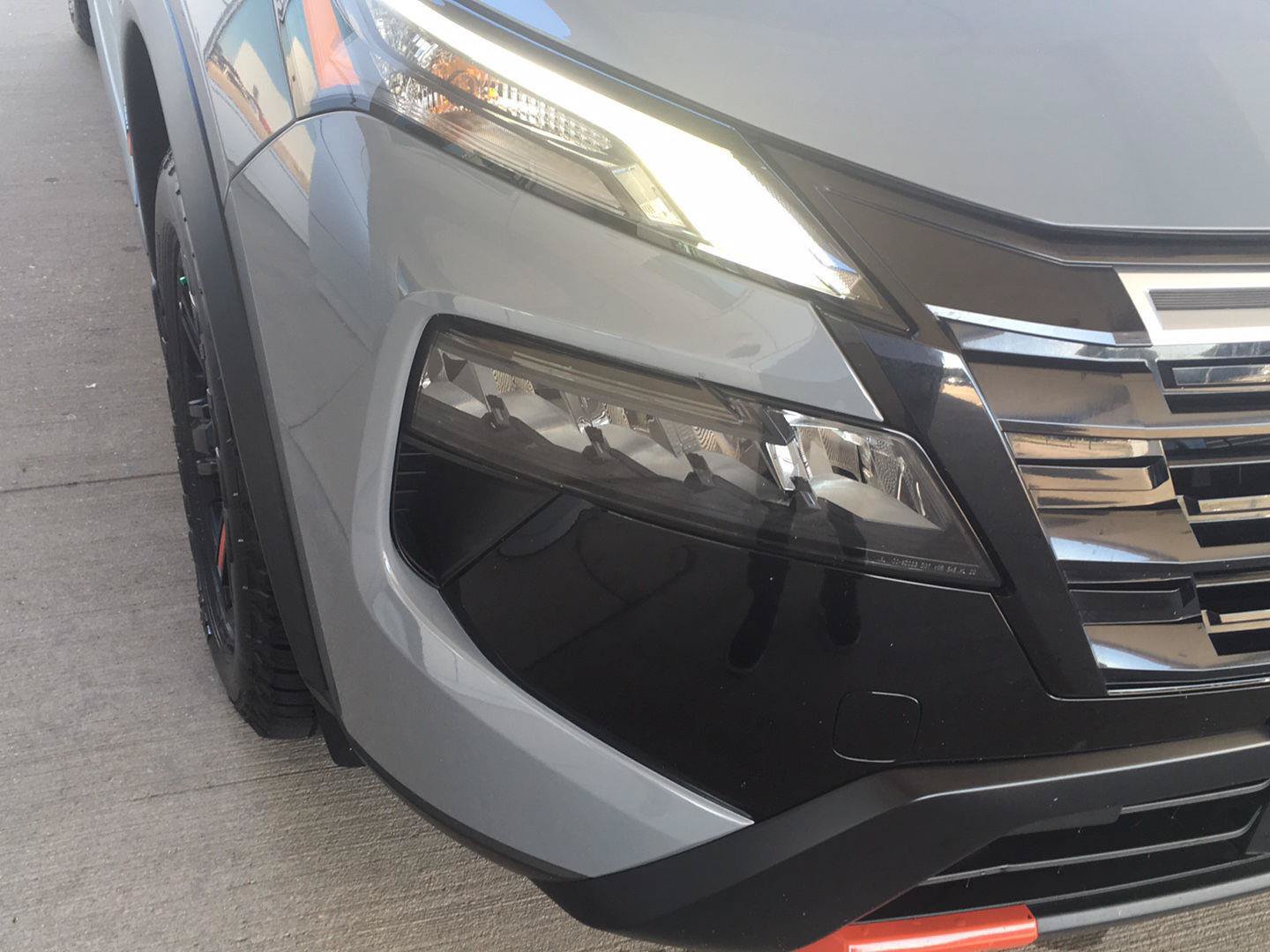 Used 2025 Nissan Rogue SV AWD/4WD image 39
