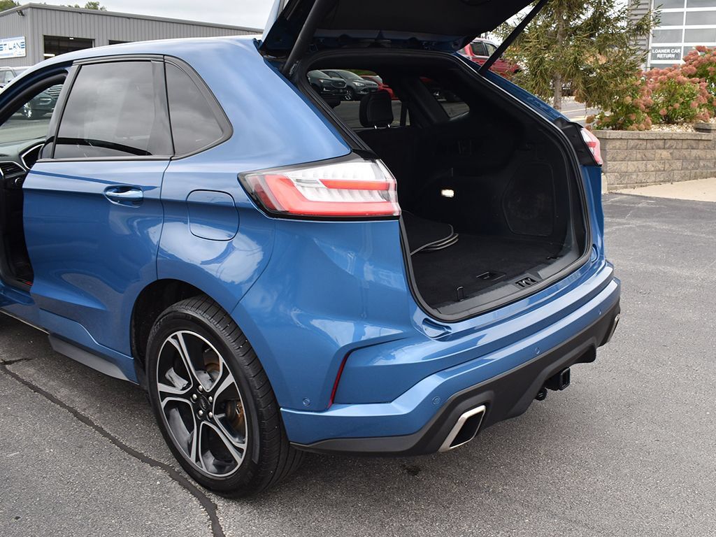 Used 2019 Ford Edge ST w/ Equipment Group 401A AWD/4WD image 28