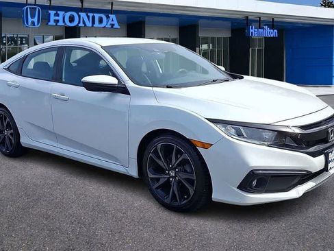 Used 2019 Honda Civic Sport image 2