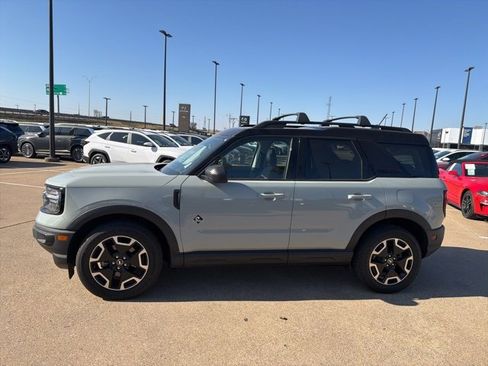 Used 2021 Ford Bronco Sport Outer Banks w/ Outer Banks Package image 20