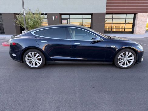 Used 2013 Tesla Model S image 7
