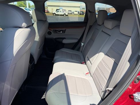 Used 2022 Honda CR-V Touring image 10