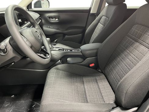 Used 2026 Honda HR-V LX image 12