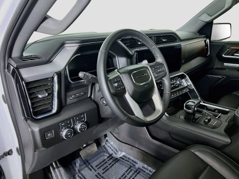 Certified 2023 GMC Sierra 1500 Denali w/ Denali Reserve Package AWD/4WD image 8