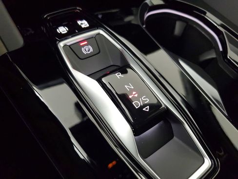 New 2026 Audi Q5 Premium Plus image 32