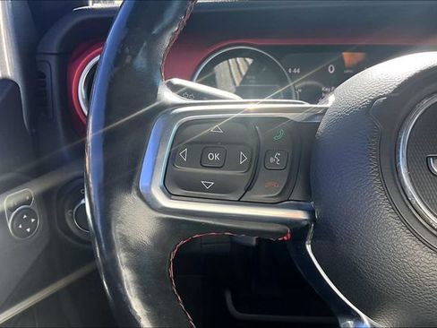 Used 2018 Jeep Wrangler Unlimited Rubicon AWD/4WD image 18