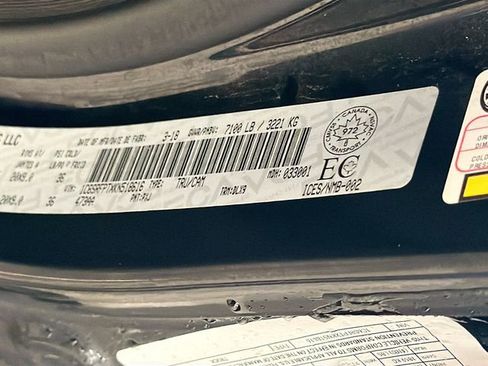 Used 2019 RAM 1500 Limited image 32