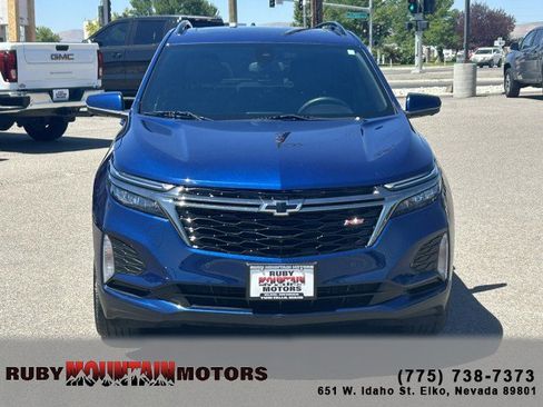 Used 2023 Chevrolet Equinox RS image 2