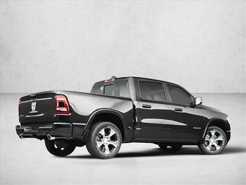 Used 2024 RAM 1500 Laramie image 4