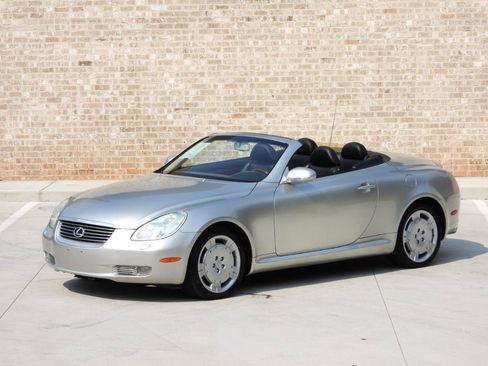 Used 2005 Lexus SC 430 Convertible RWD image 28