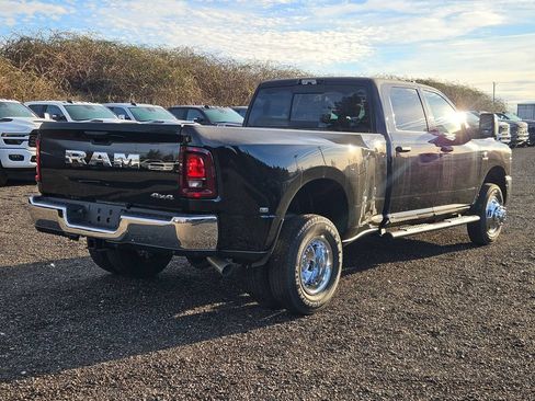 New 2026 RAM 3500 Tradesman AWD/4WD image 7