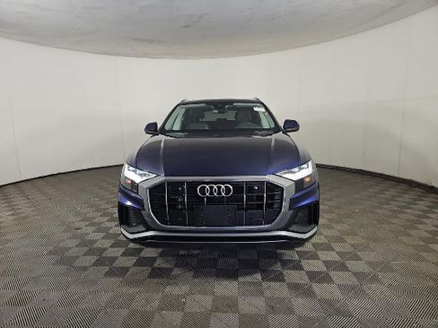 Used 2023 Audi Q8 Premium Plus w/ Premium Plus Package AWD/4WD image 2