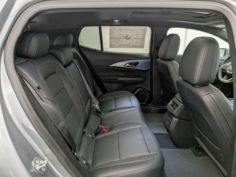 New 2026 Chevrolet Equinox EV LT image 21