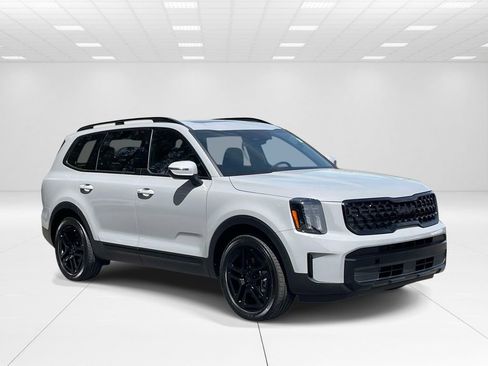 Used 2025 Kia Telluride EX X-Line AWD/4WD image 1