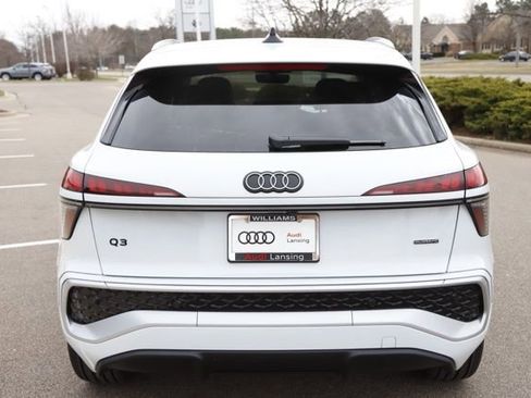 New 2026 Audi Q3 quattro 2.0T image 4