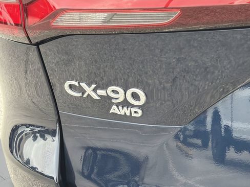 Used 2025 MAZDA CX-90 Plug-In Hybrid w/ Preferred AWD/4WD image 10