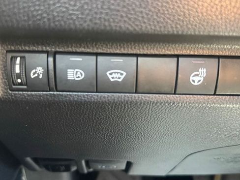 Used 2025 Toyota RAV4 XLE w/ Convenience Package AWD/4WD image 17