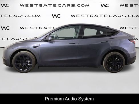 Used 2023 Tesla Model Y Long Range AWD/4WD image 5