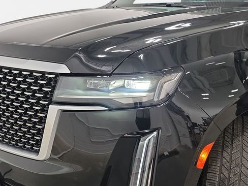 Used 2023 Cadillac Escalade Premium Luxury w/ LPO, Floor Liner Package image 31