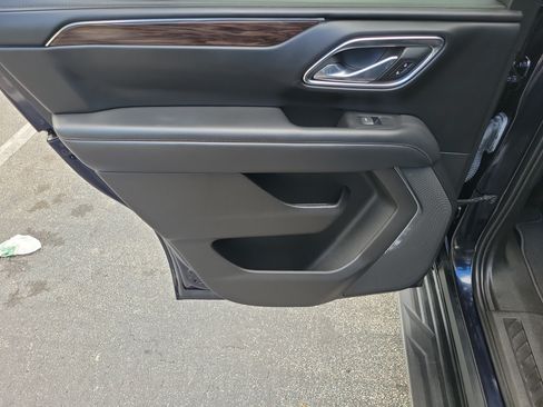 Used 2023 Chevrolet Tahoe LS RWD image 16