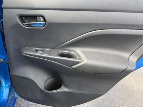 Used 2023 Nissan Versa SV FWD image 20