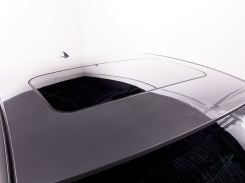 Used 2006 Volvo S40 T5 image 24