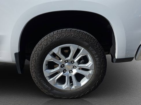 Used 2023 Chevrolet Silverado 1500 LTZ AWD/4WD image 5