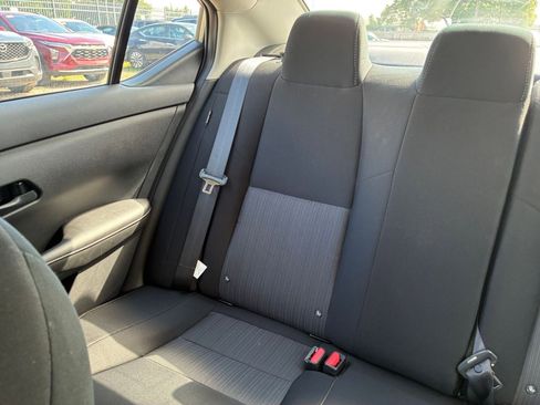 Used 2024 Nissan Sentra SV FWD image 32