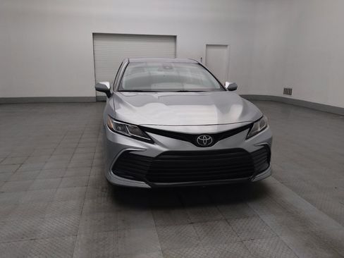 Used 2022 Toyota Camry LE image 14