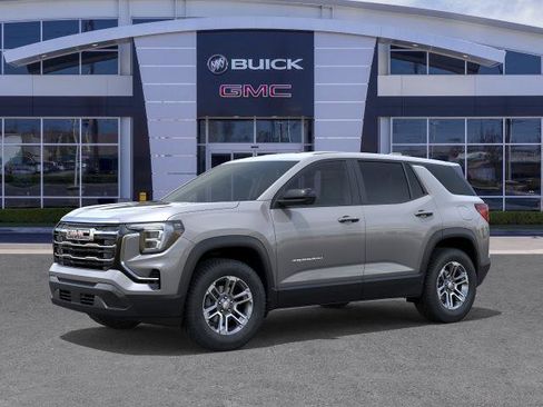 New 2026 GMC Terrain Elevation w/ Technology Package II FWD image 2