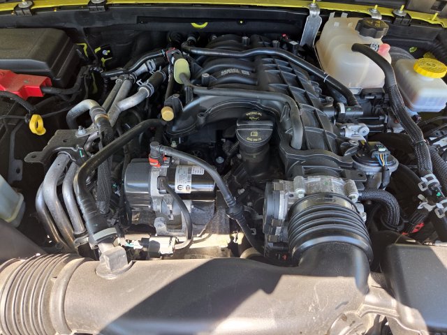 Used 2023 Jeep Wrangler Sport AWD/4WD image 23