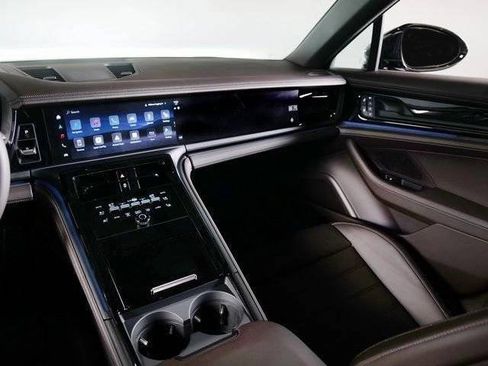 New 2026 Porsche Panamera 4 AWD/4WD image 18