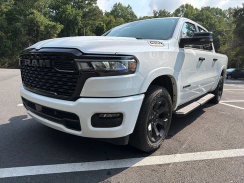 Certified 2025 RAM 1500 Big Horn AWD/4WD image 2