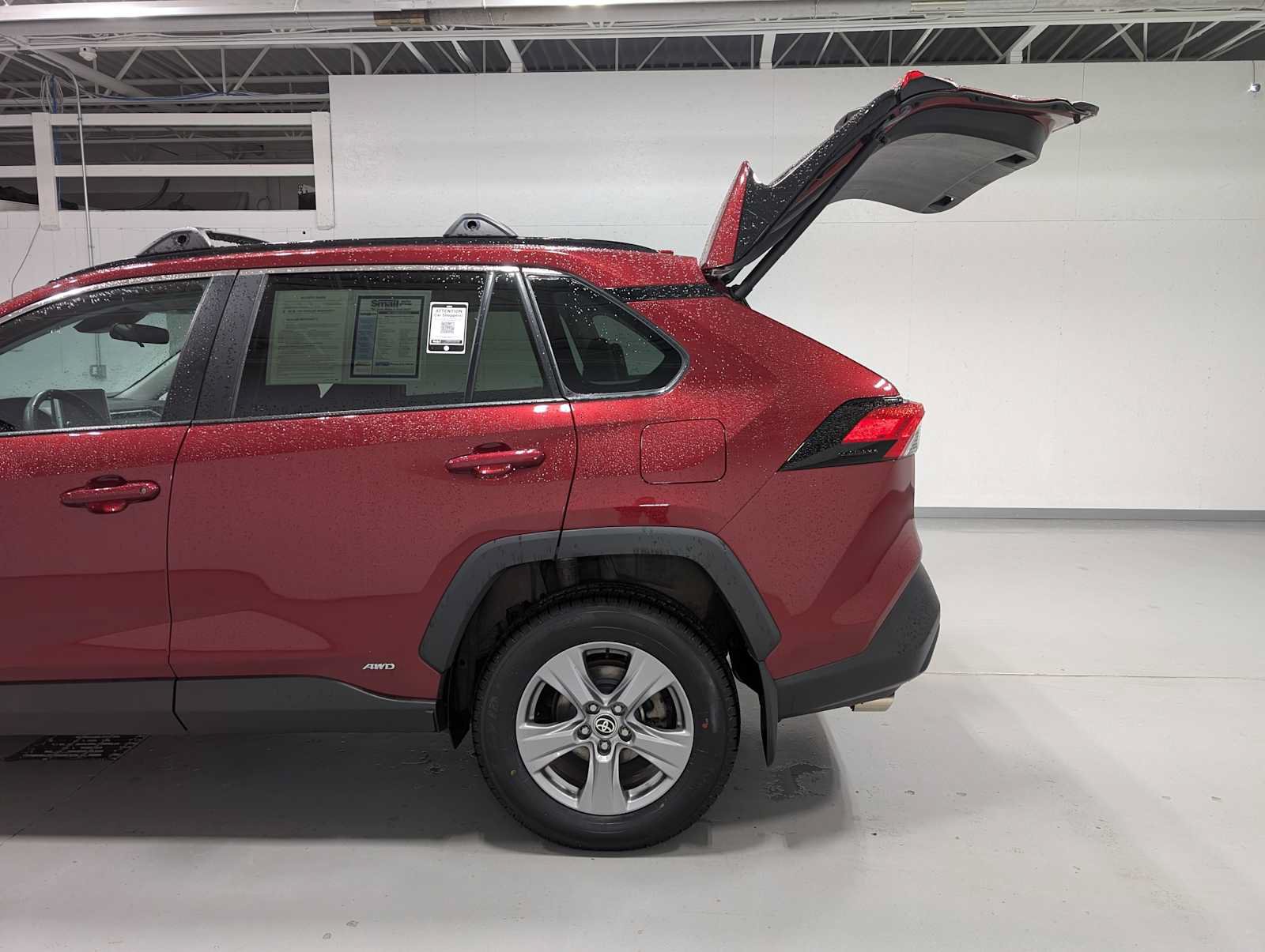 Used 2024 Toyota RAV4 XLE w/ Convenience Package AWD/4WD image 11